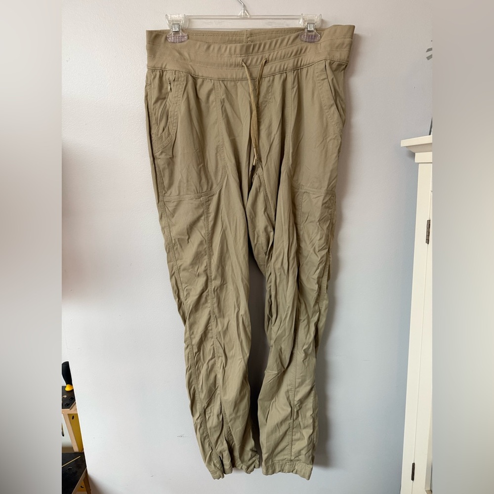 The North Face Women's Olive Joggers